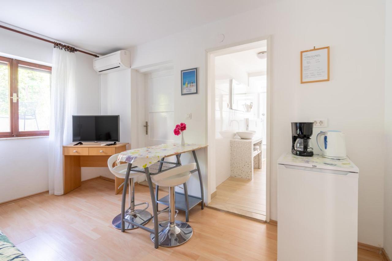 Apartmani&Soba Mimi Rovinj Exterior foto