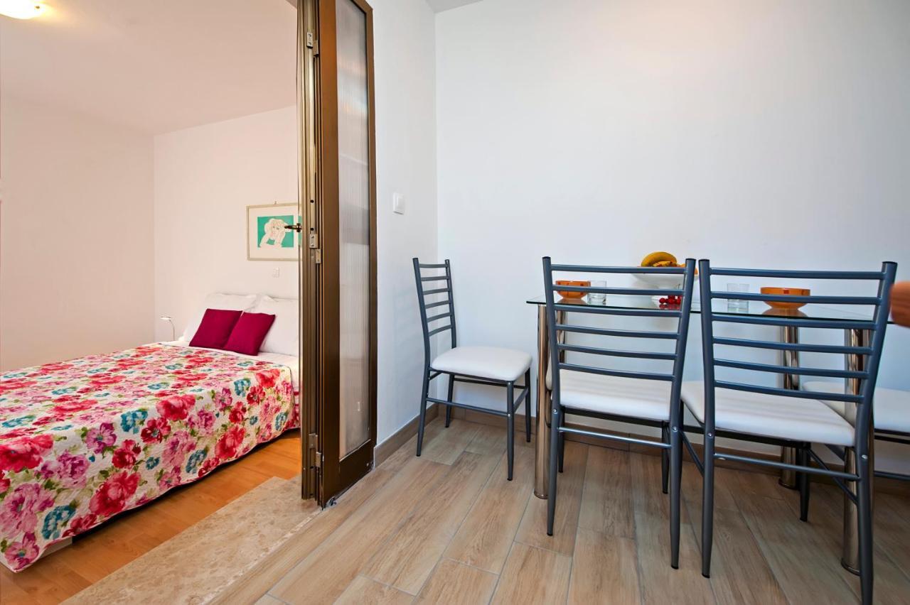 Apartmani&Soba Mimi Rovinj Exterior foto