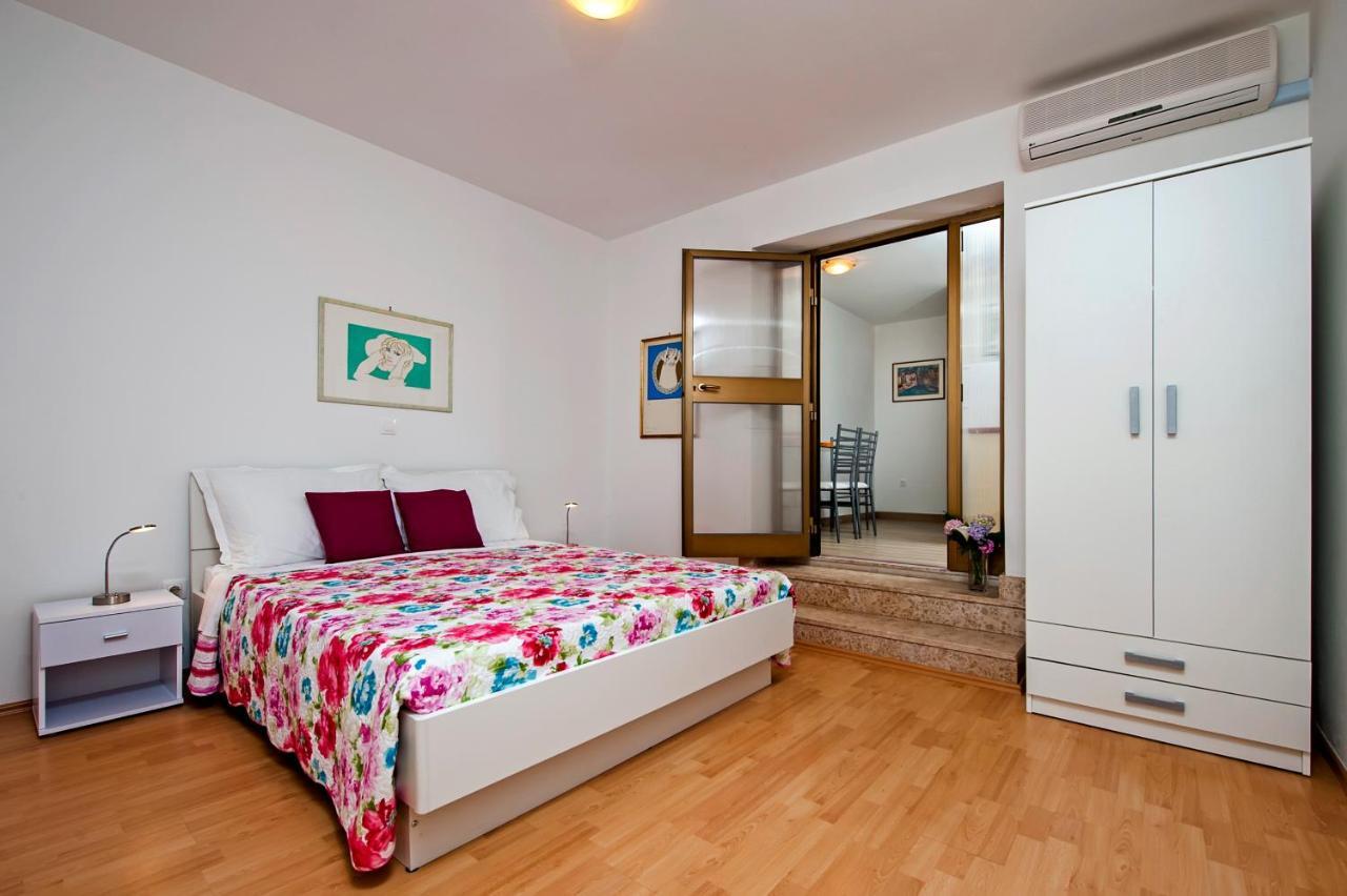 Apartmani&Soba Mimi Rovinj Exterior foto
